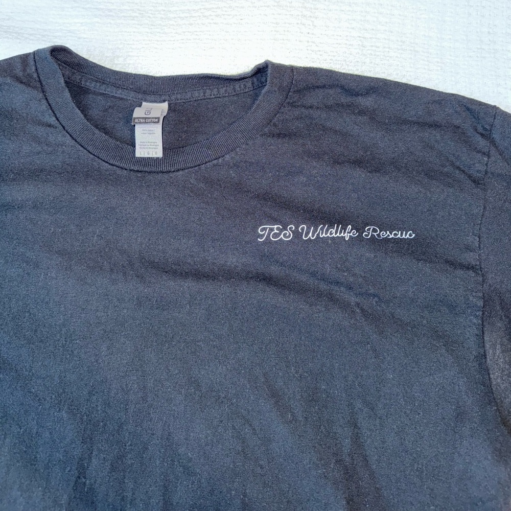 Men's Gray Shirt